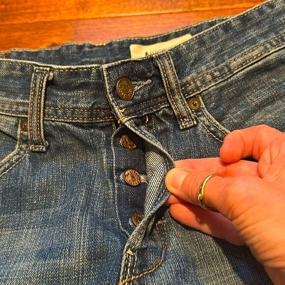 H&M Blue Jean Shorts Cuffed Hem Size 6 - Picture 3 of 7